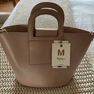Miztique Bag in Bag, crossbody.
